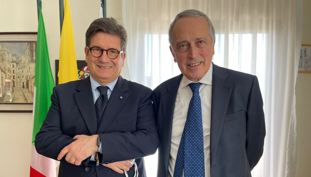 Il Presidente Della Lega Nazionale Dilettanti Abete In Visita Al ...