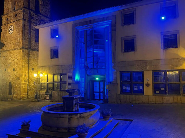 Consapevolezza autismo, per una settimana Tusa si illumina di blu. Il primo aprile lancio di palloncini