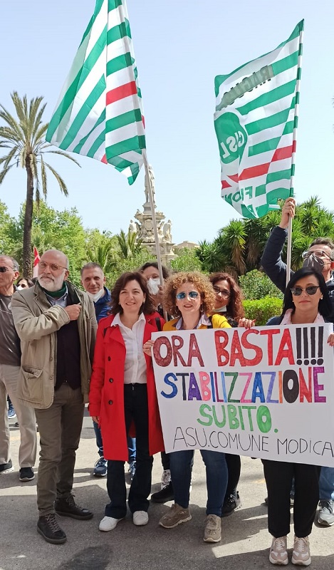 Palermo, manifestazione degli Asu: “Basta precariato, ora occorre la stabilizzazione!”