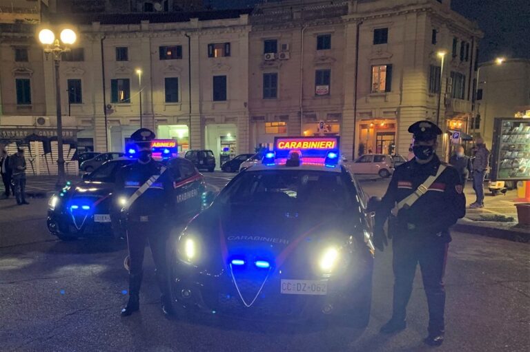 Messina – Controlli straordinari dei Carabinieri nella notte di “Halloween”: 4 arresti, 2 denunce