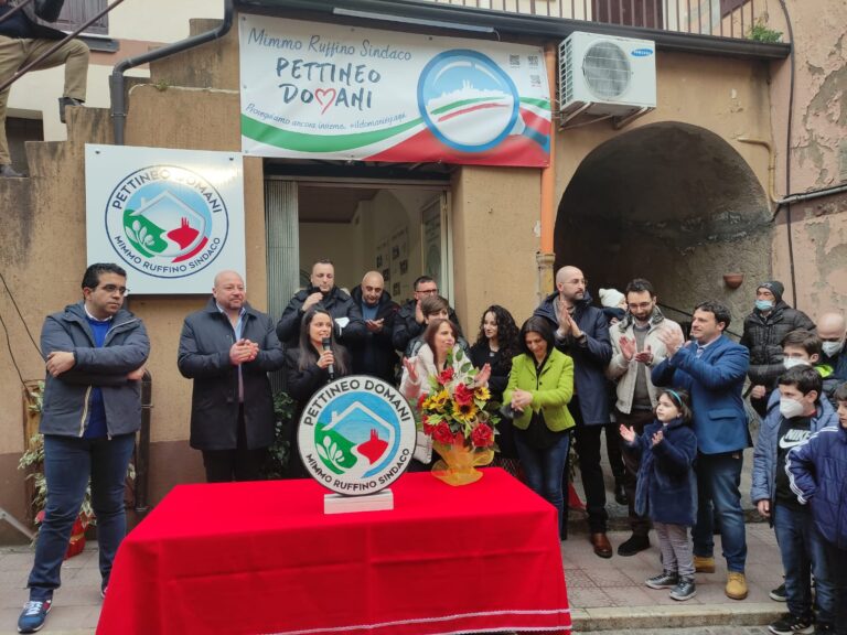 Pettineo, il sindaco uscente Ruffino si ricandida e presenta la sua squadra