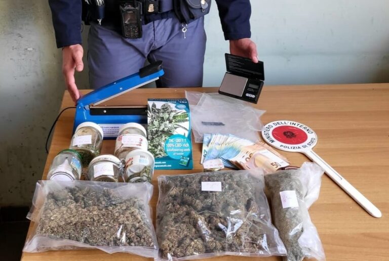 In manette 28enne messinese: in casa 640 grammi di marijuana e materiale per il confezionamento