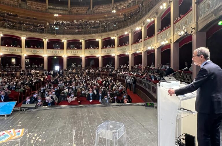 Congresso degli infermieri a Palermo, Musumeci: “Vostro contributo essenziale durante la pandemia”