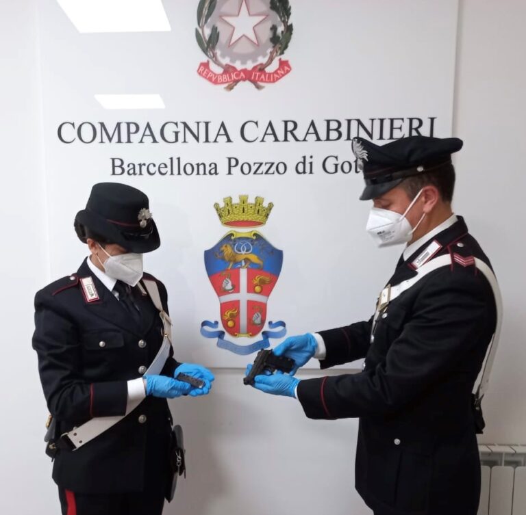 Barcellona Pozzo di Gotto – Arma clandestina in casa. 43enne arrestato dai Carabinieri