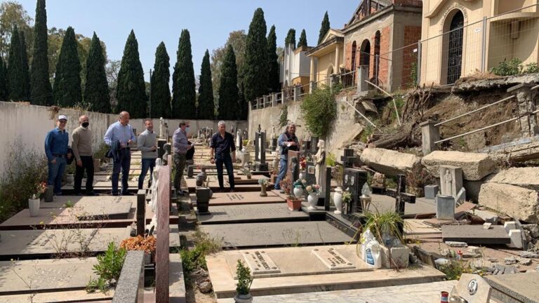 Milazzo – Sopralluogo dei tecnici per la sistemazione del muro del cimitero