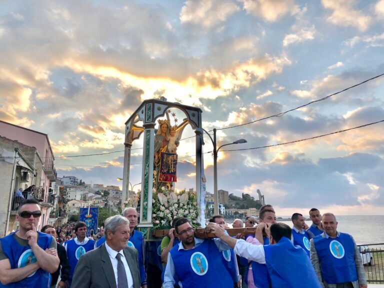 Tusa – Dopo due anni di assenza domenica tornano i festeggiamenti in onore di Maria SS. della Catena