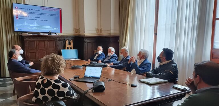 Presentato a Messina il progetto esecutivo per la messa in sicurezza della SP 185. Soddisfatti i sindaci di Mazzarrà S. Andrea e Novara di Sicilia