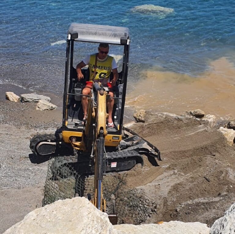 San Giorgio di Gioiosa Marea: rimossa una rete metallica semisommersa