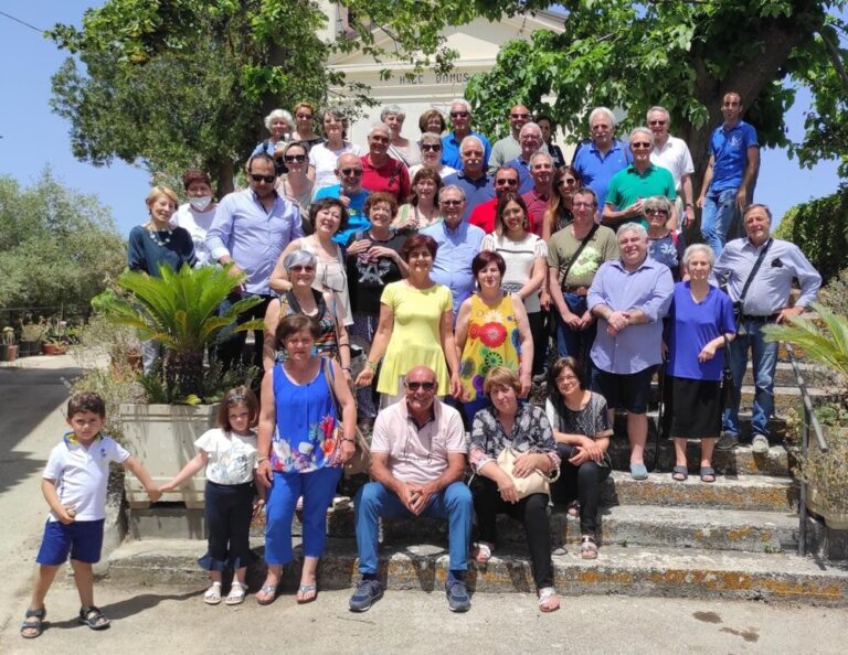 Gioiosa Marea, dopo 51 anni tornano i volontari che aiutarono a ristrutturare la chiesa di San Leonardo