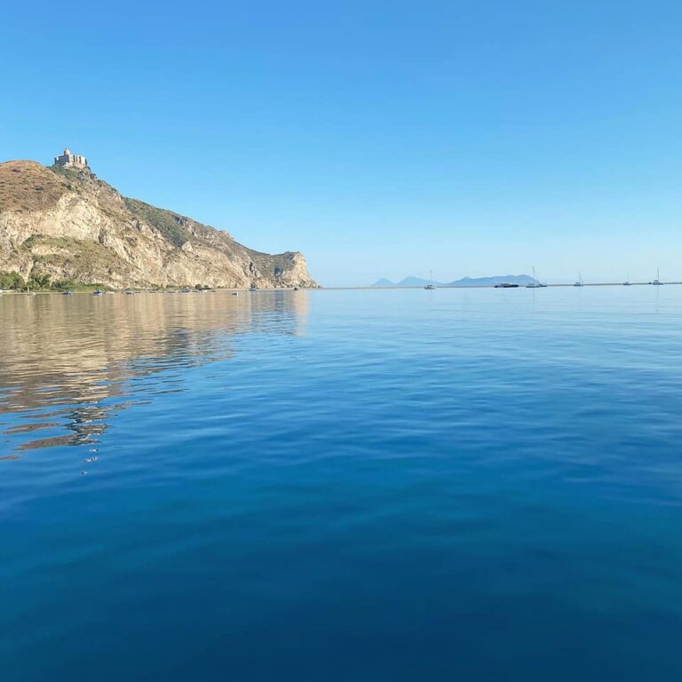 Oliveri, il 19 e 20 giugno pulizia di spiagge e fondali marini. Saranno immerse le prime statue del “Museo delle Pietre di Nino Sottile”