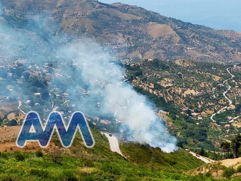 Santo Stefano Camastra, rogo in contrada Felicita. Scattata la macchina antincendio