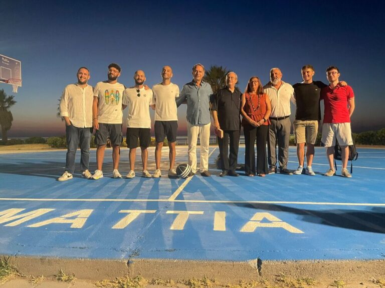 Sant’Agata Militello, in ricordo di Mattia Catanzaro. Emozionante inaugurazione del campetto da basket