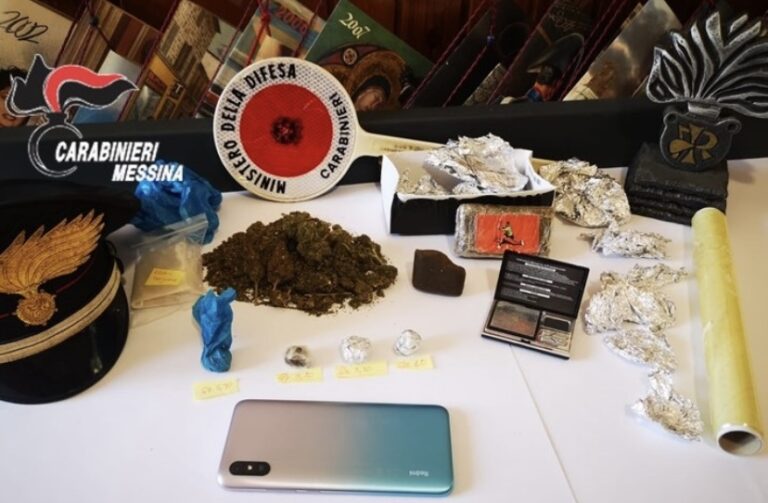 Vulcano – Trovati in possesso di hashish e marijuana, due giovani arrestati dai Carabinieri