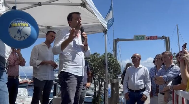 Comizio a Messina di Salvini: “Mantenere le promesse. Sì al Ponte”