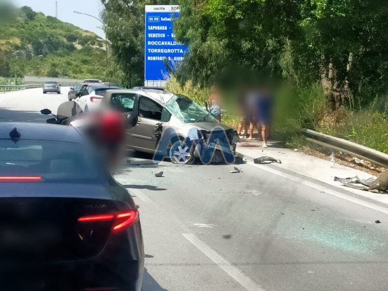 Rometta – Incidente stradale sulla A20, un ferito