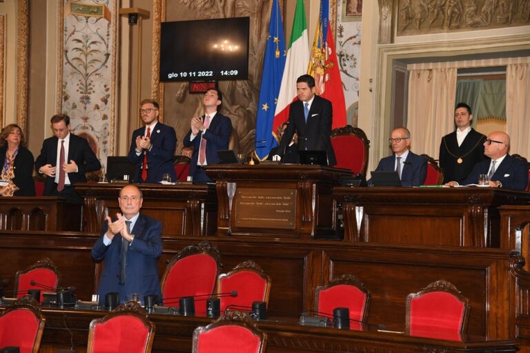 Palermo, Gaetano Galvagno (FdI) è il nuovo presidente dell’Assemblea Regionale Siciliana. Gli auguri di Schifani