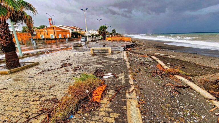 Barcellona Pozzo di Gotto: richieste le segnalazioni ai cittadini sui danni causati dall’alluvione del 3 dicembre scorso