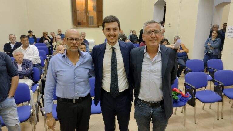 San Filippo del Mela, il giovane deputato regionale Calogero Leanza incontra gli elettori