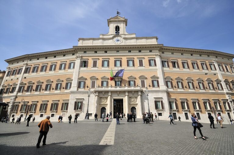 Patti: le “Strade di Poesia” si fermano a Montecitorio