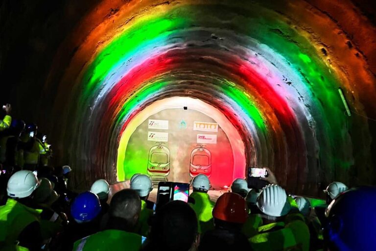 Raddoppio ferroviario Palermo-Messina, abbattuta l’ultima barriera della galleria Sant’Ambrogio