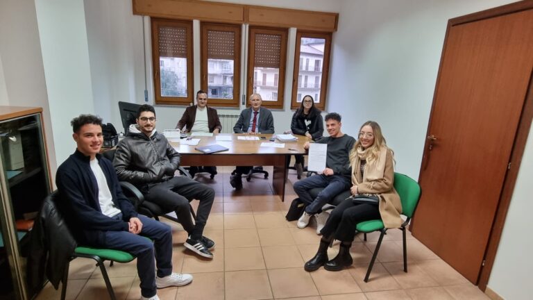 Tortorici, proposta istituzione della “Consulta Giovanile”. Soddisfatto deputato regionale Leanza (PD): “