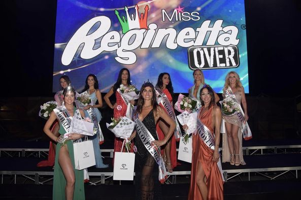 Miss Reginetta Over: Il gruppo delle vincitrici alla finale nazionale 2022 di Riccione