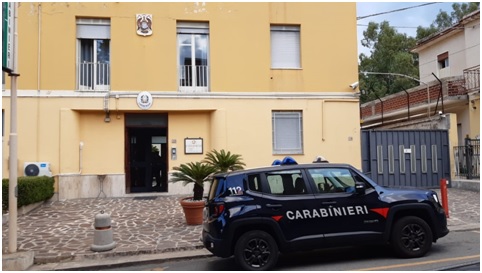 A Patti arrestato un sessantenne per evasione, a Messina due persone per detenzione di sostanze stupefacenti ai fini di spaccio