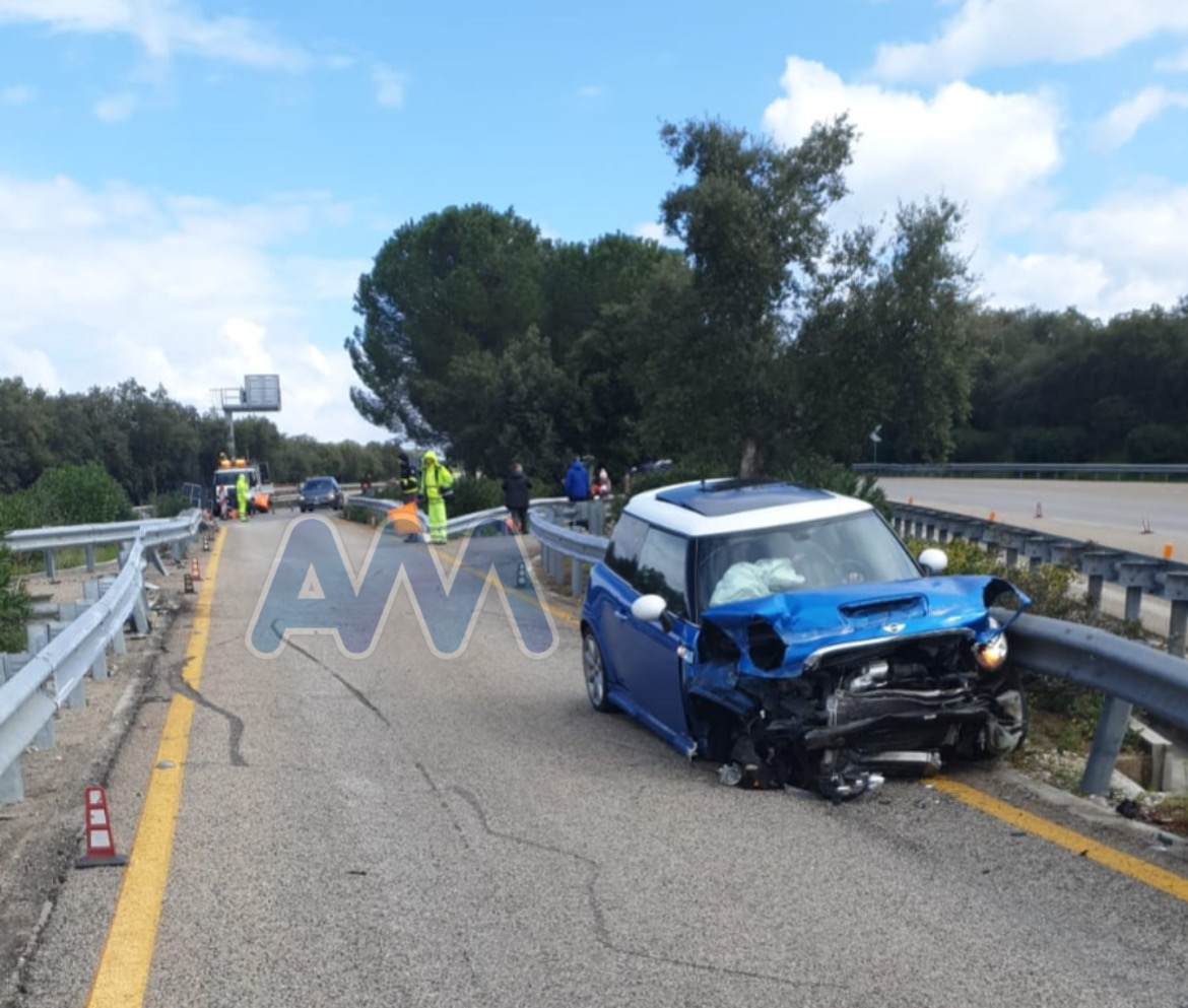 Caronia, Incidente Stradale Sulla A/20 In Direzione Palermo. 3 Feriti ...