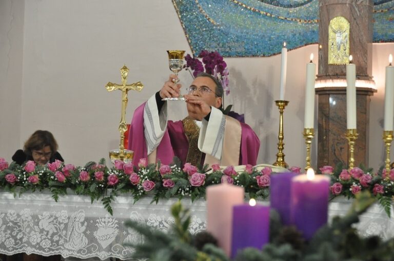 Santo Stefano di Camastra: liturgia penitenziale per i giovani della Diocesi di Patti