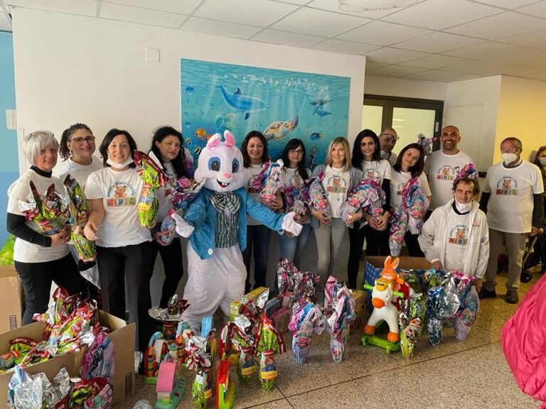 100 uova di Pasqua per i bambini ricoverati in ospedale a Messina, l’iniziativa di “ABC – Amici dei Bimbi in Corsia”