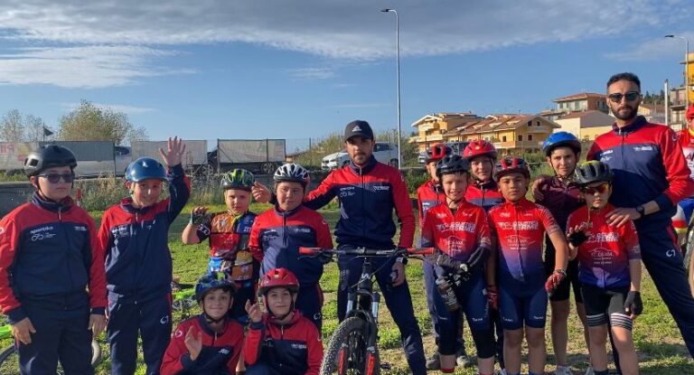 Terme Vigliatore – L’ASD ciclistica in campo per la sicurezza stradale e l’uso della bicicletta