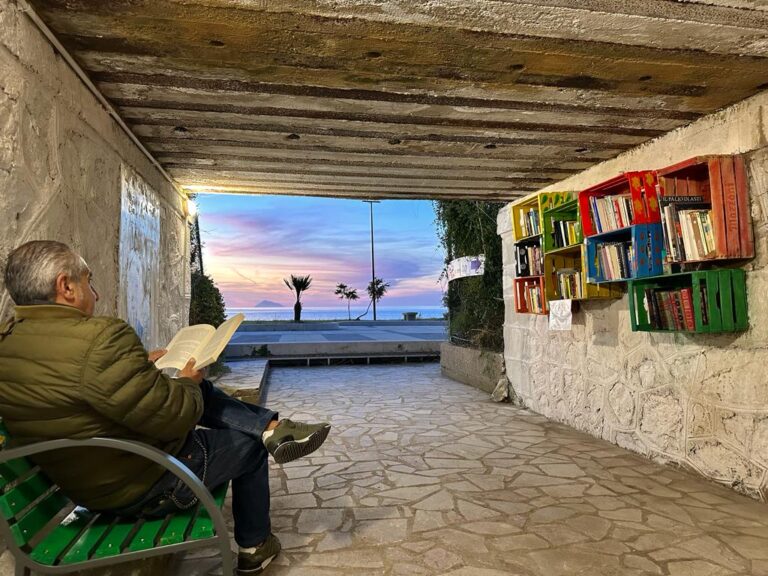 Piraino – Bookcrossing, le buone idee che ritornano. Riapre a Gliaca la biblioteca del mare