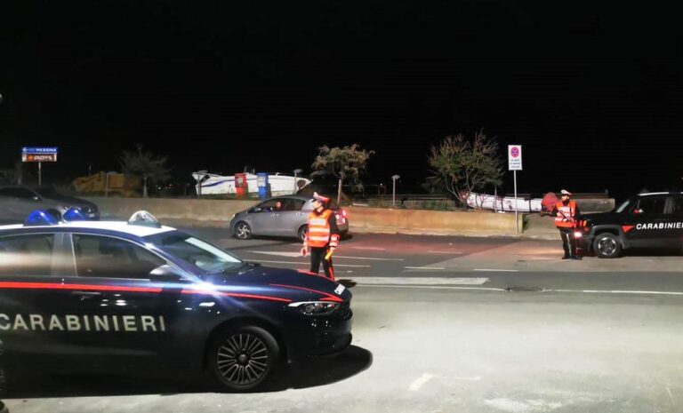 Messina – 6 persone denunciate e 6 segnalate come assuntori di droga dai Carabinieri