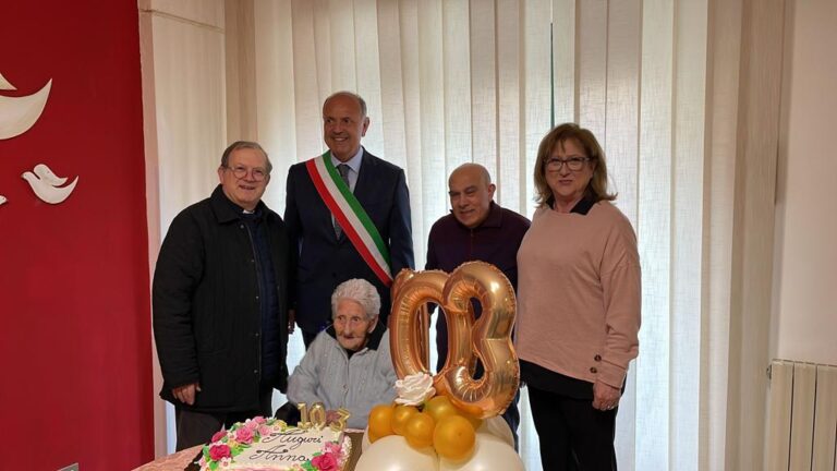 Milazzo: La signora Anna Cambria Galileo ha festeggiato 103 anni