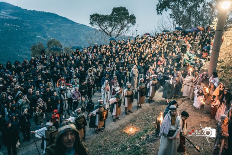 San Salvatore di Fitalia – La Via Crucis Vivente: un evento straordinario