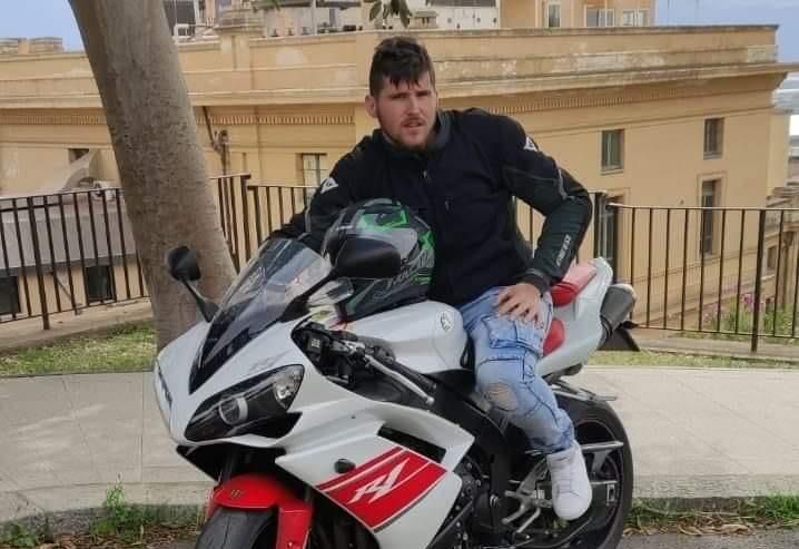 Incidente in moto. Roberto Orlando, giovane carabiniere di Torrenova perde la vita a Cagliari