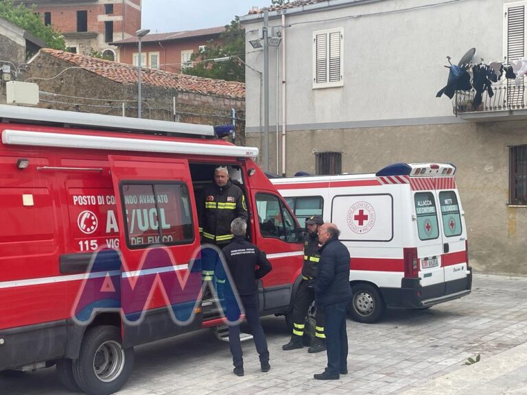 San Fratello – Le autorità a lavoro per fronteggiare l’emergenza frana – VIDEO