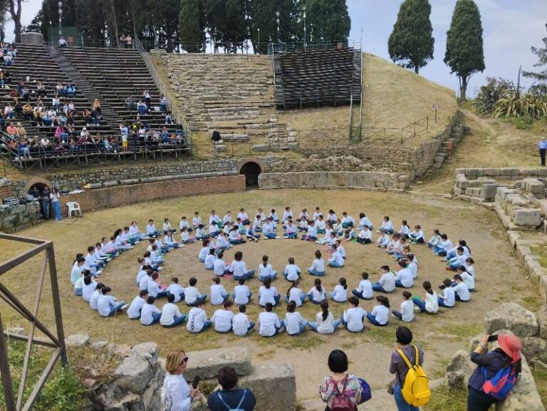 Patti – Tindari: al teatro greco il body percussion degli alunni dell’ic “Pirandello”