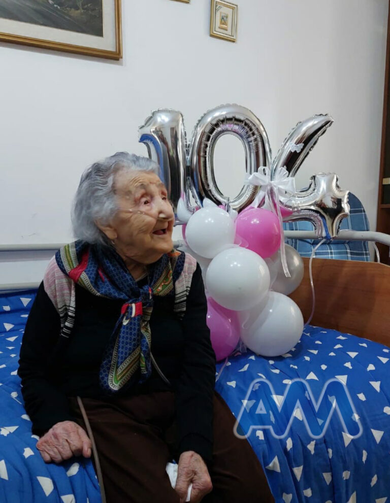 Galati Mamertino: compie 104 anni nonna Rosina, una delle donne più lonvege dell’Isola