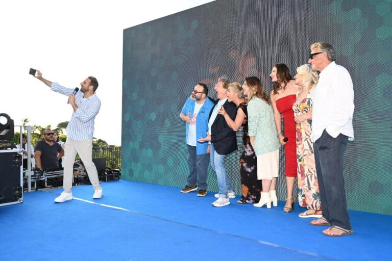 Salina, prima serata per il MareFestival Premio Troisi a Malfa