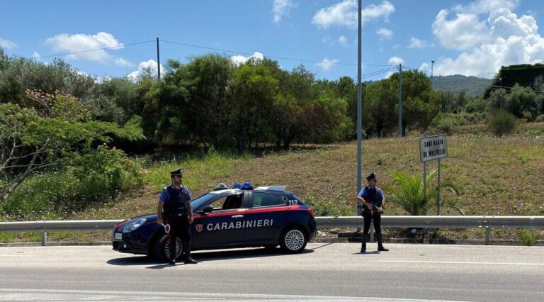 Sant’Agata Militello, furto in abitazione in pieno giorno. Indagano i Carabinieri