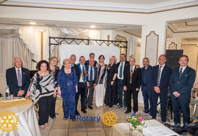 Passaggio della Campana al al Rotary Club Patti “Terra del Tindari”, il nuovo presidente è Nuccio Portale