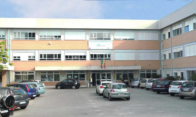 Sant’Agata Militello: 35 i centisti al Liceo Sciascia Fermi, 24 con lode. Tutti i nomi