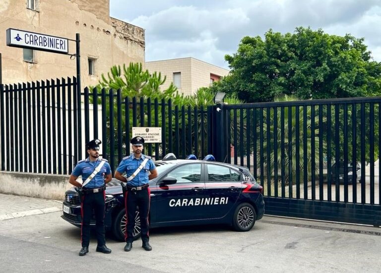 Palermo: tentata rapina al Villaggio Santa Rosalia ai danni di un’anziana. Arrestate due persone