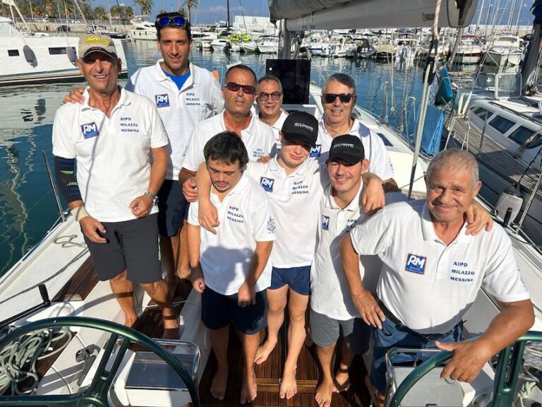 Capo d’Orlando: Alla regata del Cappero e della Malvasia hanno partecipato anche i ragazzi dell’AIPD Milazzo – Messina