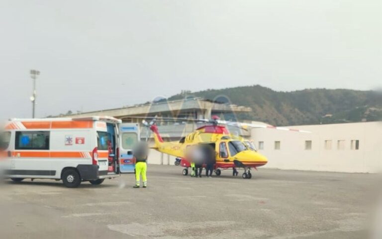 Capo d’Orlando – Cade e si procura ferite alla testa e al volto, anziana trasferita in Elisoccorso