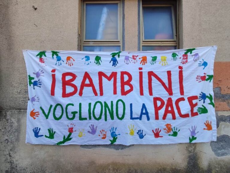 Patti: l’istituto comprensivo “Lombardo Radice” ha organizzato una marcia per la pace