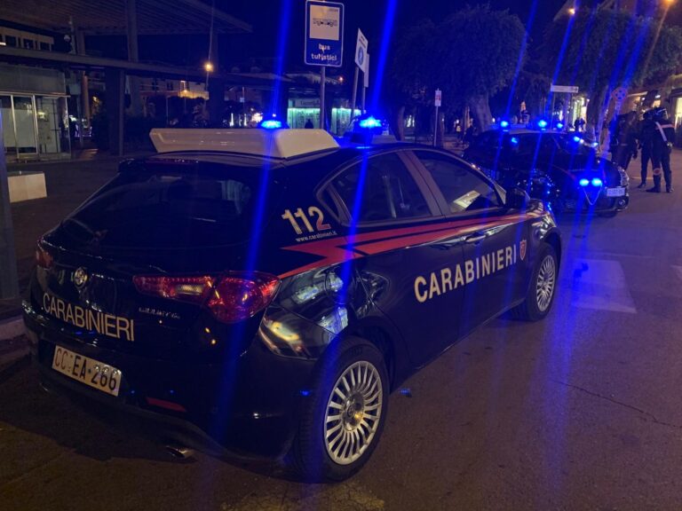 I Carabinieri sequestrano oltre 28kg di petardi e fuochi d’artificio illegali. Denunciato 38enne messinese