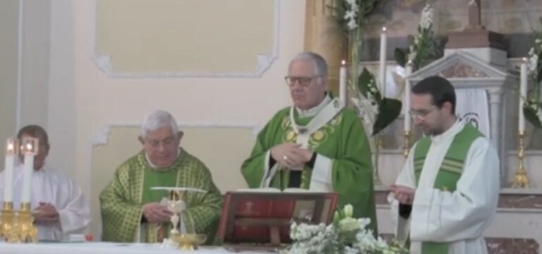 Barcellona Pozzo di Gotto: Visita pastorale del Vescovo Giovanni Accolla alla chiesa S.Maria della Visitazione di Centineo