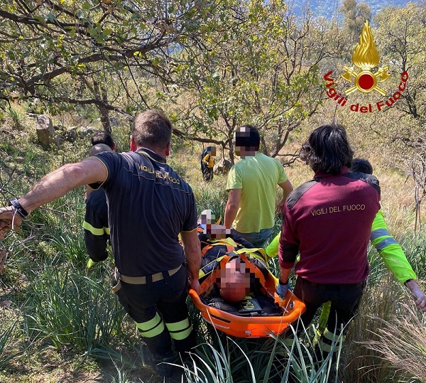 Gallodoro: soccorso un giovane che si era lanciato in volo con il parapendio